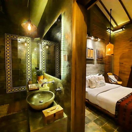 Oma Watu Inn Pringkuku Екстер'єр фото