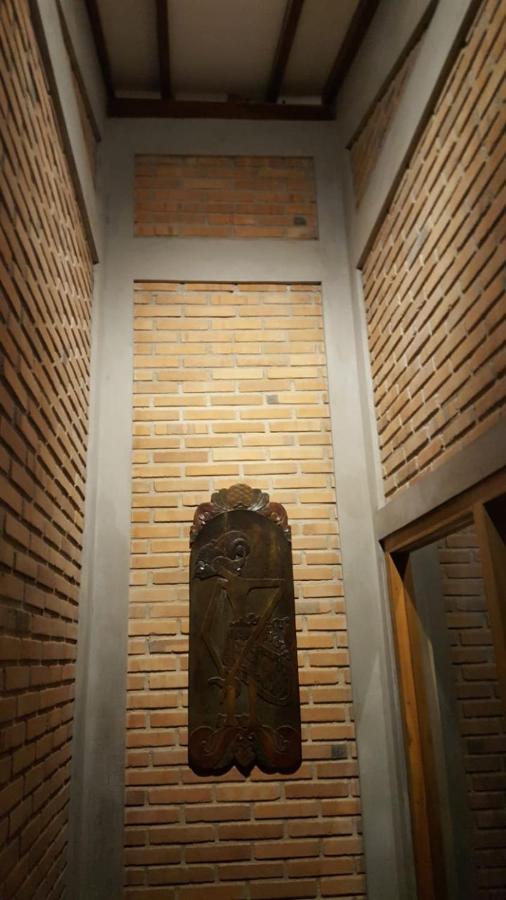 Oma Watu Inn Pringkuku Екстер'єр фото